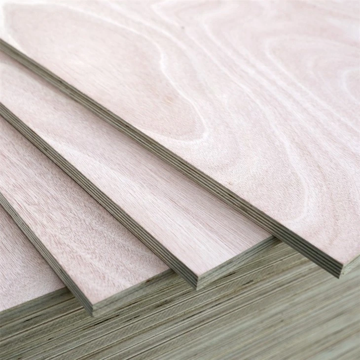 Lågpris kommersiell plywood 18MM plywood
